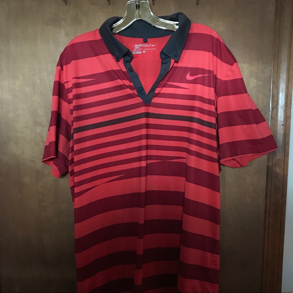 Men’s golf shirt